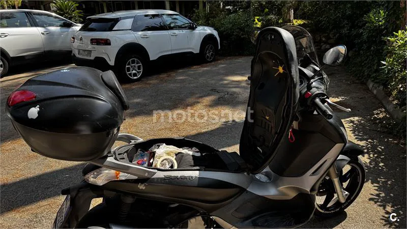 Piaggio Beverly 350 Sport Touring – Vista 3