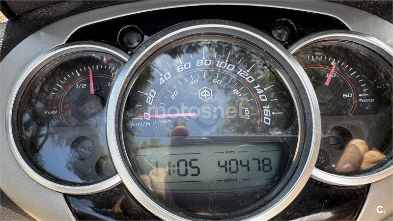 Piaggio Beverly 350 Sport Touring – Vista 6