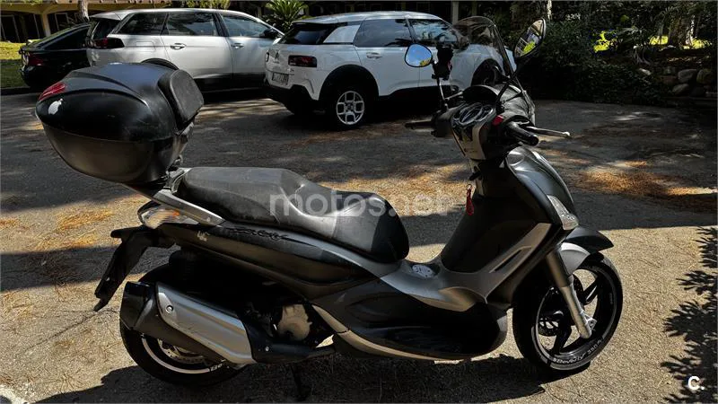 Piaggio Beverly 350 Sport Touring – Vista 8