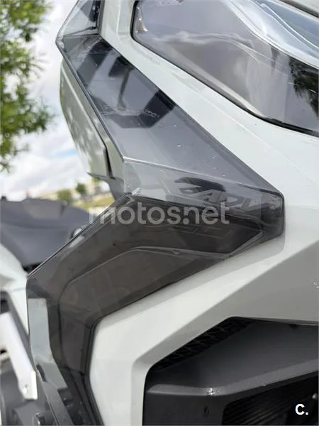 Honda X-ADV – Vista 6
