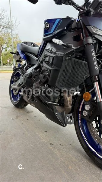 Yamaha MT-09 – Vista 4
