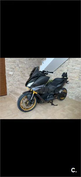 Honda Forza 750 – Vista 5