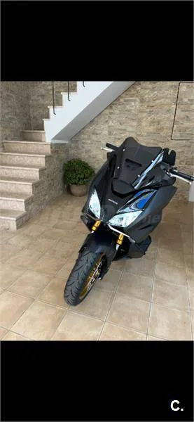 Honda Forza 750 – Vista 6