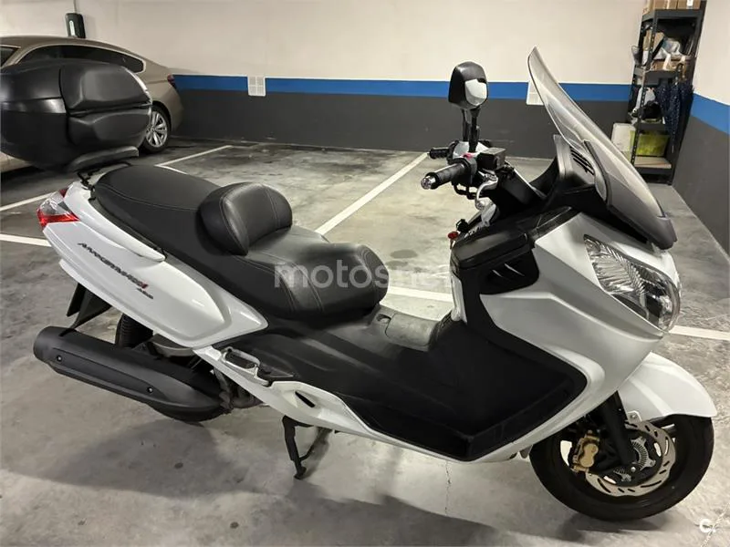 SYM Maxsym 400 – Vista 5