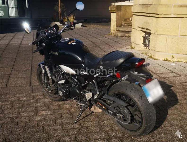 Kawasaki Z900RS – Vista 6