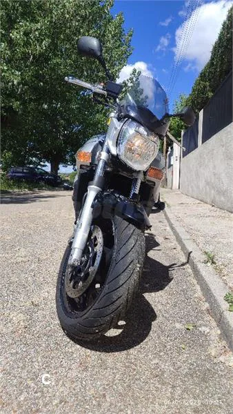 Suzuki GSR 600 – Vista 4