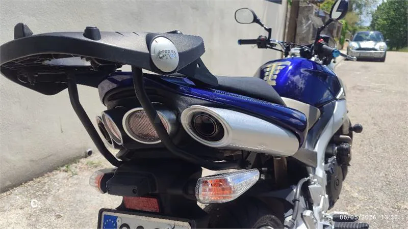 Suzuki GSR 600 – Vista 5