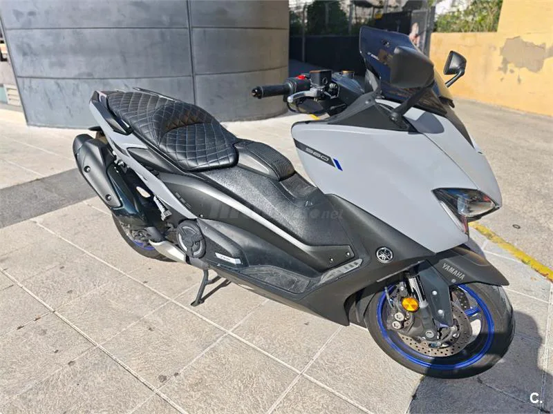 Yamaha TMAX 560 – Vista 2