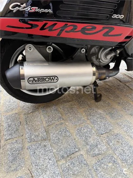 Vespa GTS Super 300 4700 € 2018 Sevilla - 1