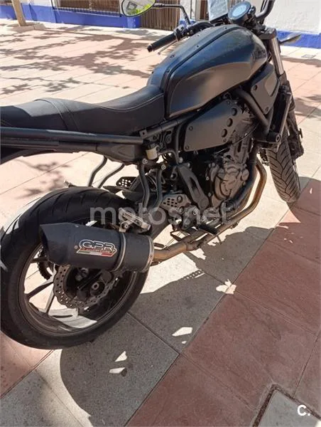 Yamaha XSR 700 – Vista 5