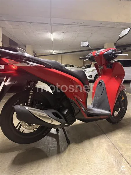Honda SH 125i – Vista 5