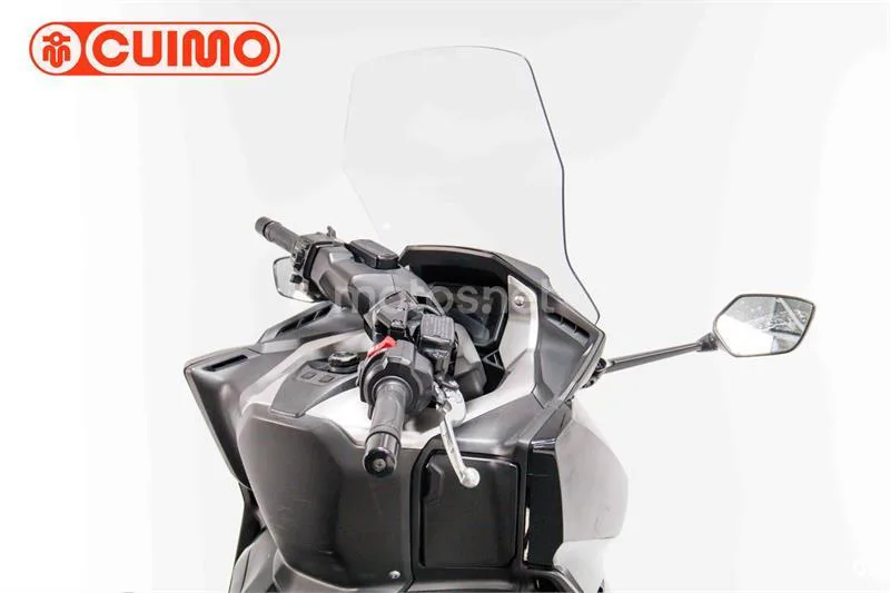 Honda Forza 750 – Vista 15