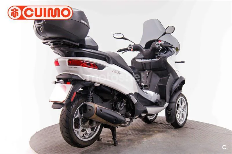 Piaggio MP3 – Vista 4