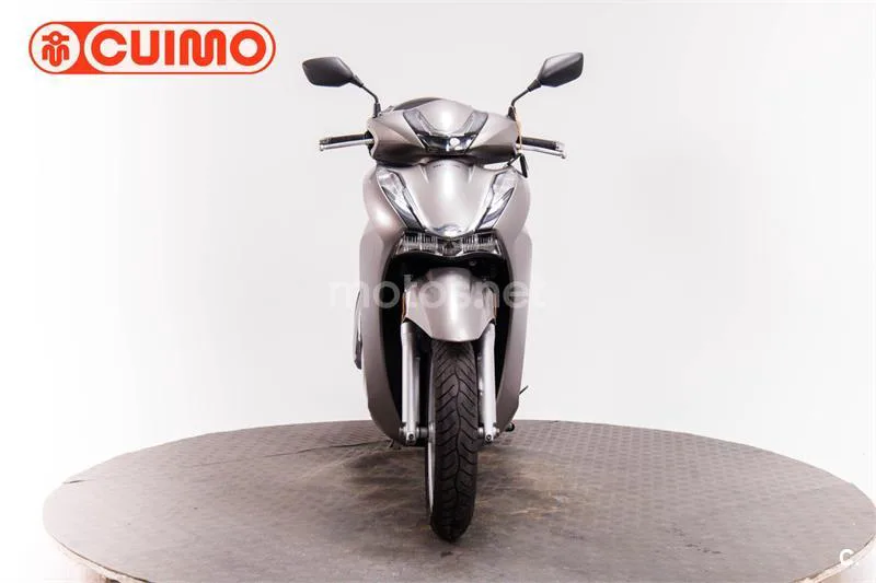 Honda SH 350i – Vista 10