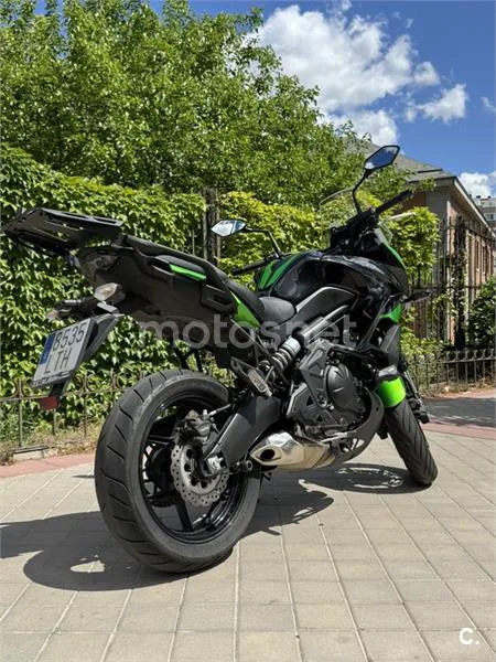 Kawasaki Versys – Vista 6