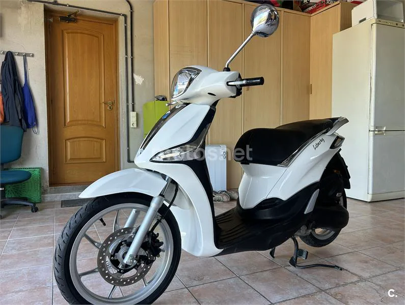 Piaggio LIBERTY – Vista 4