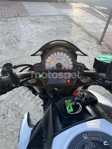 Kawasaki ER-6N – Vista 5