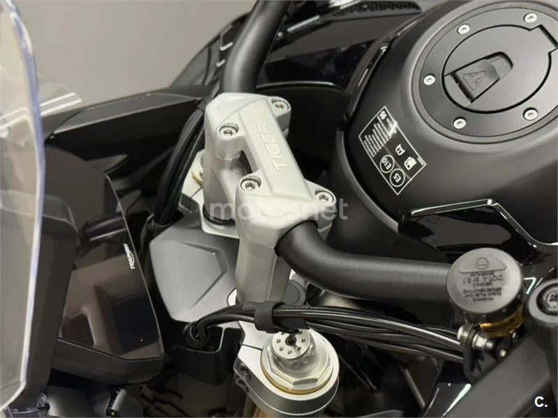 Triumph Tiger 1200 Rally – Vista 22