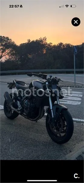 Suzuki GSX-8S – Vista 3