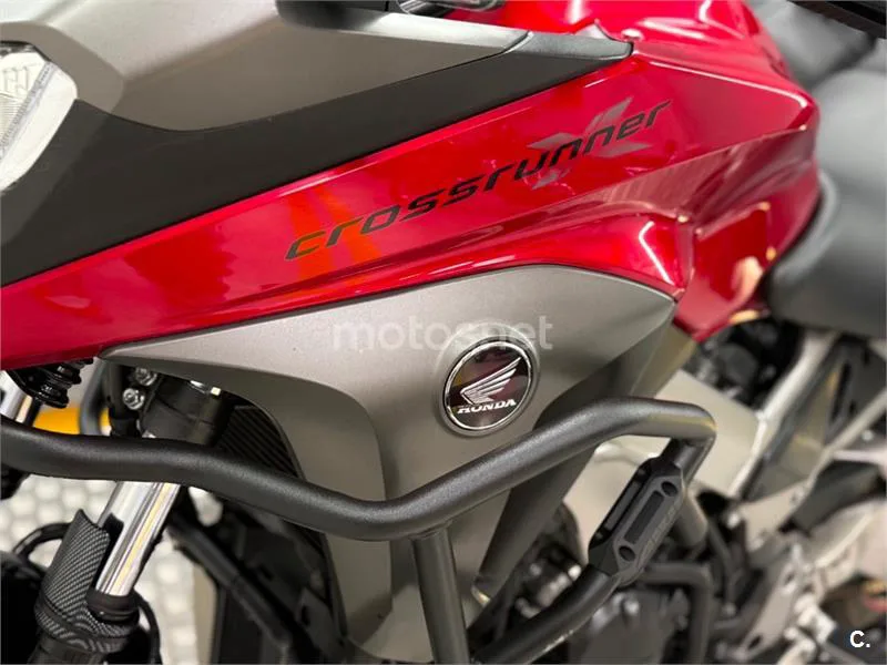 Honda VFR 800 X Crossrunner – Vista 17