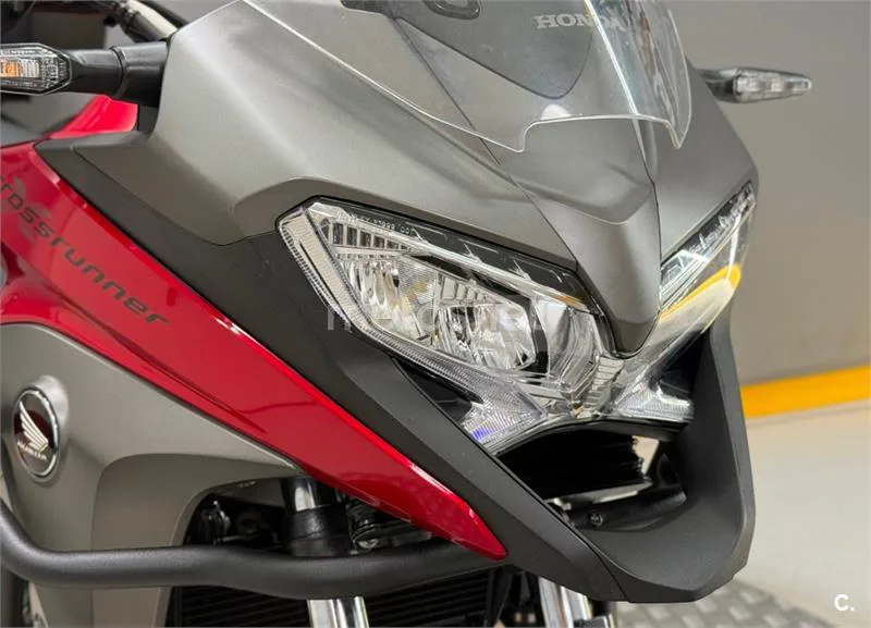 Honda VFR 800 X Crossrunner – Vista 9