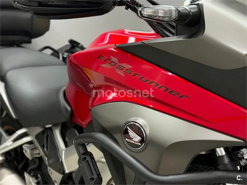 Honda VFR 800 X Crossrunner – Vista 10