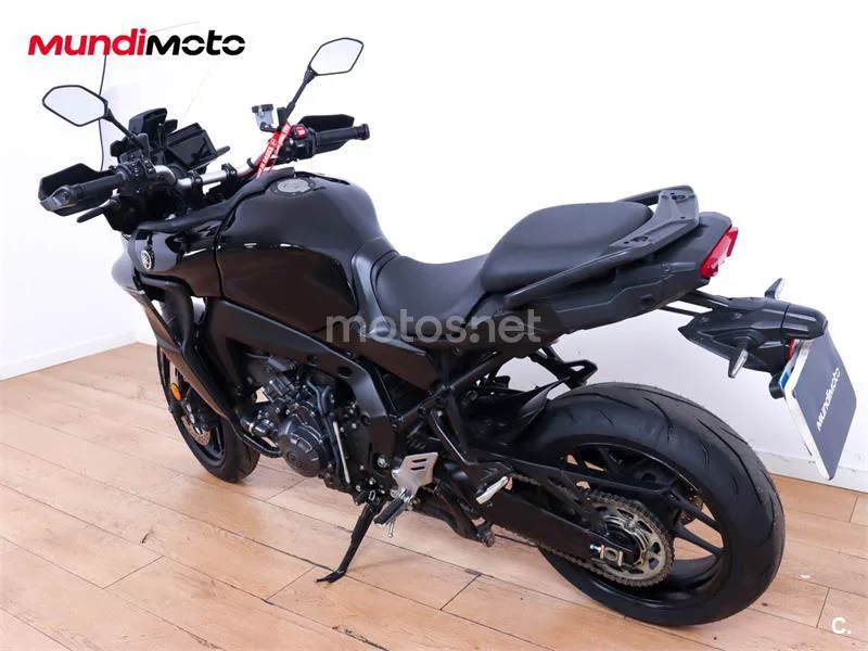 Yamaha Tracer 9 – Vista 8