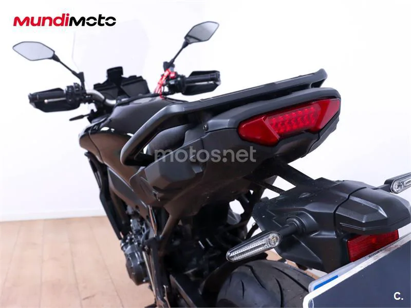 Yamaha Tracer 9 – Vista 9