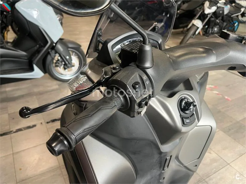 Yamaha Tricity 125 – Vista 10