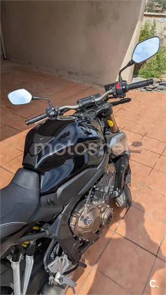 Honda CB 650 R – Vista 5