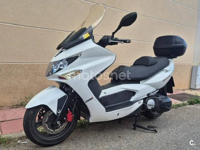 Kymco Xciting 500 R – Vista 2