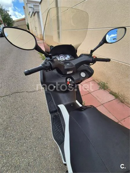 Kymco Xciting 500 R – Vista 6