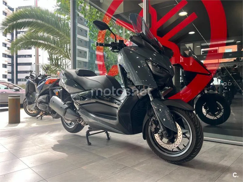 Yamaha XMAX 300 – Vista 3