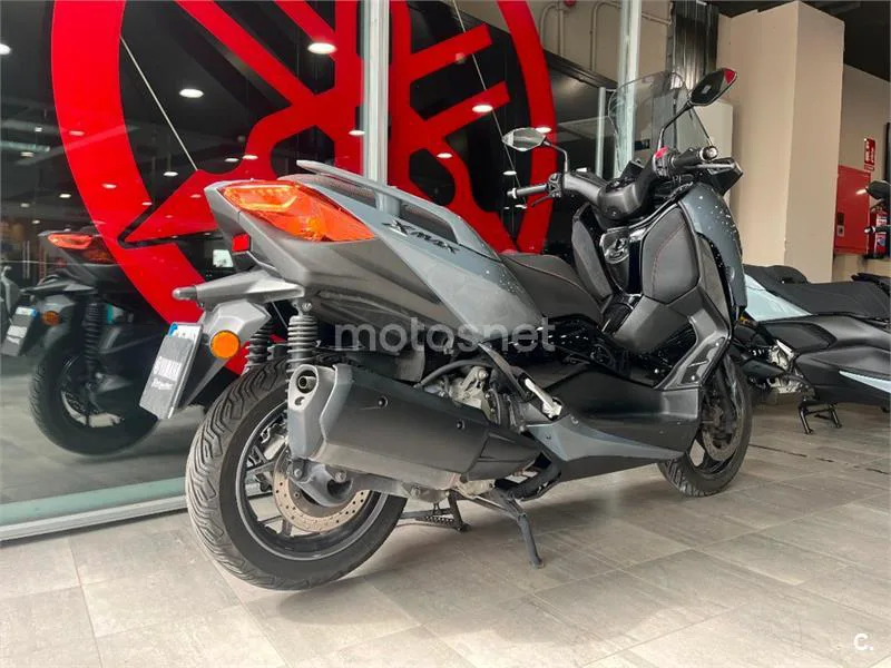Yamaha XMAX 300 – Vista 5