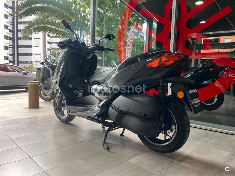 Yamaha XMAX 300 – Vista 6