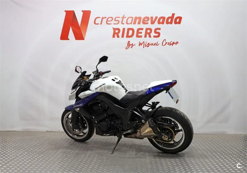 Kawasaki Z1000 – Vista 10