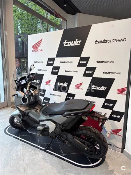 Honda X-ADV – Vista 3