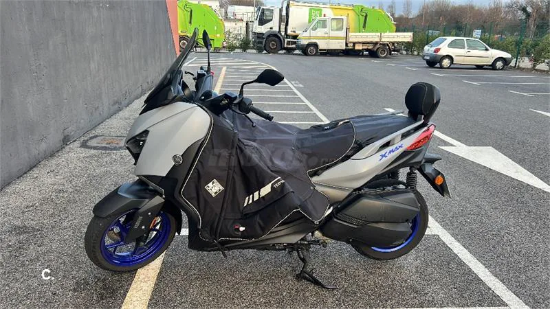 Yamaha XMAX 300 – Vista 5