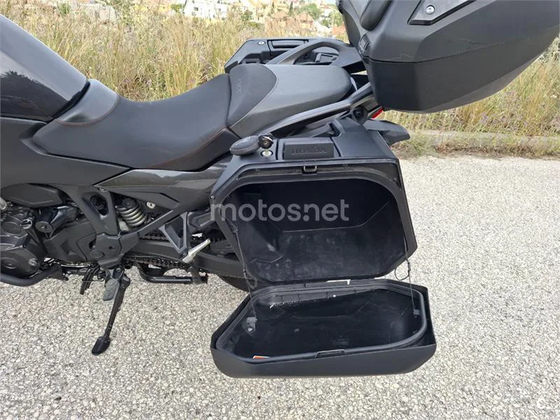 Honda NT1100 – Vista 12