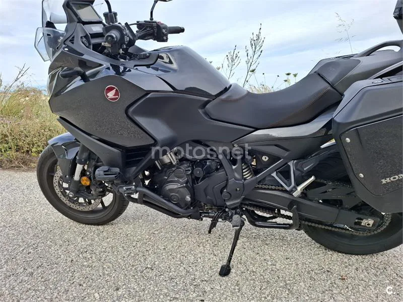 Honda NT1100 – Vista 6
