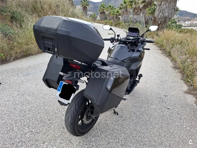 Honda NT1100 – Vista 7