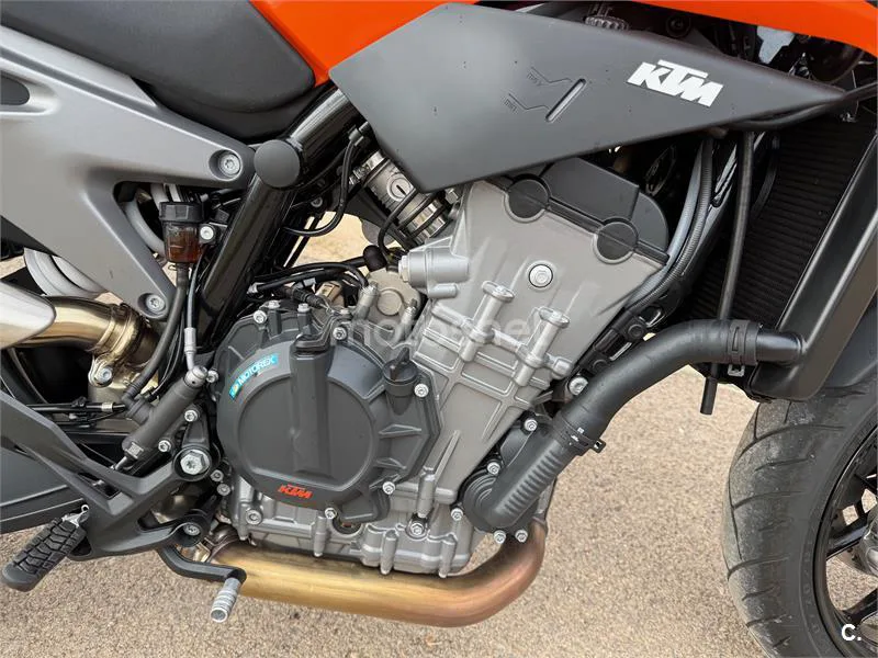 KTM 790 – Vista 3