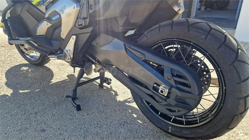Honda X-ADV – Vista 4