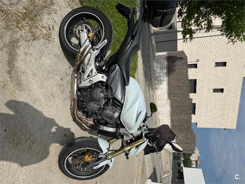 Honda CB 600 F – Vista 2