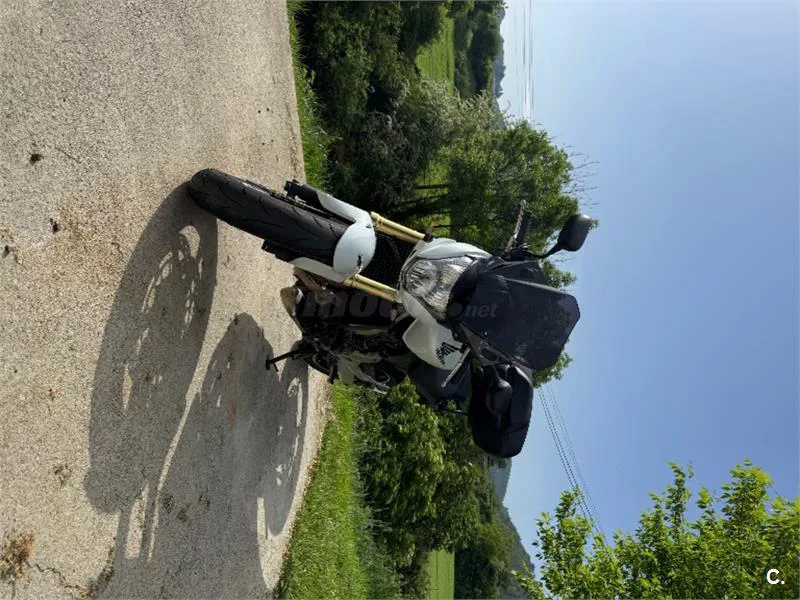 Honda CB 600 F – Vista 4