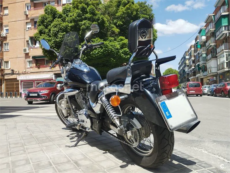 Suzuki Intruder 250 – Vista 5