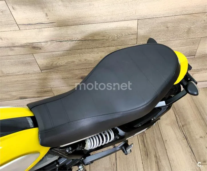 Ducati Scrambler – Vista 15