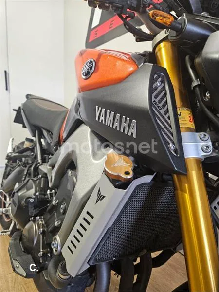 Yamaha MT-09 – Vista 6
