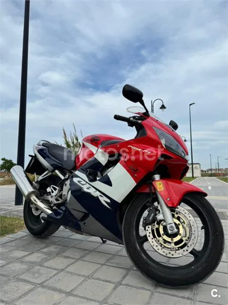 Honda CBR 600 F 3000 € 2002 Zaragoza - 1