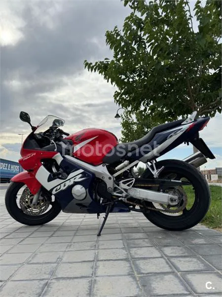Honda CBR 600 F – Vista 4